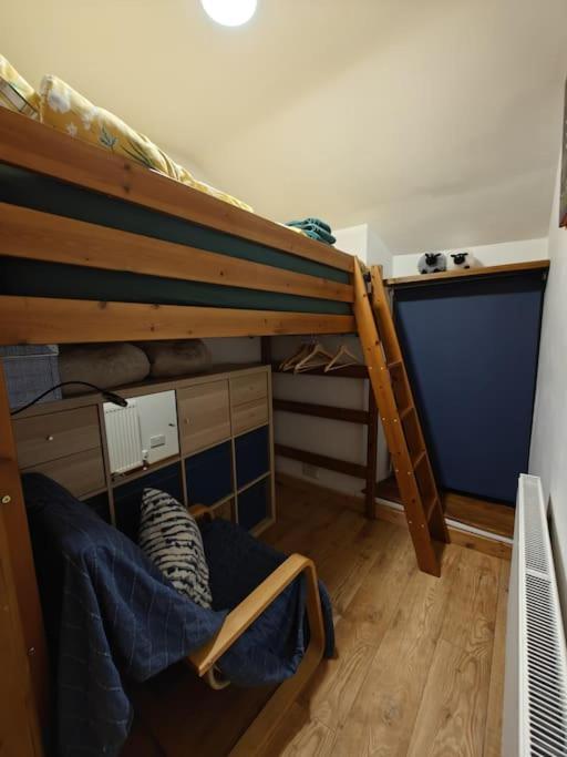 Welsh Miners Cottage Four Bedroom House Treherbert エクステリア 写真